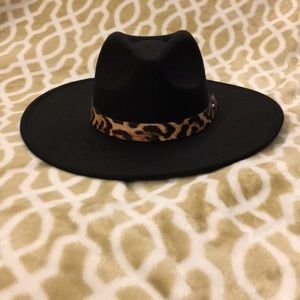 🔥Cheetah Strap Print Cowgirl Hat🔥